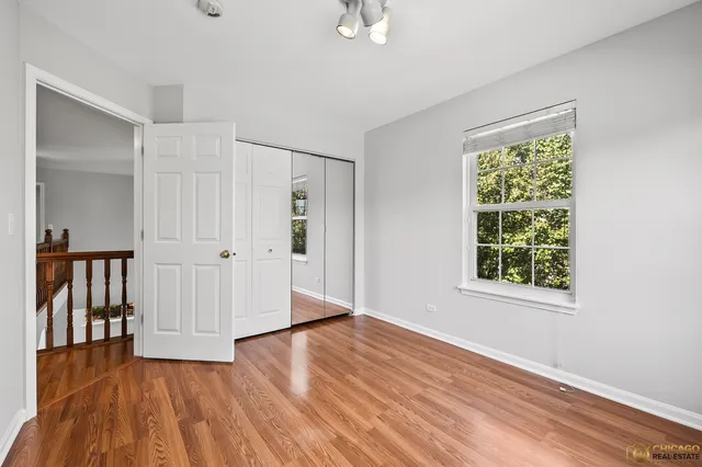 $339,500 | 600 Creekside Circle, Unit 600, Gurnee, IL 60031