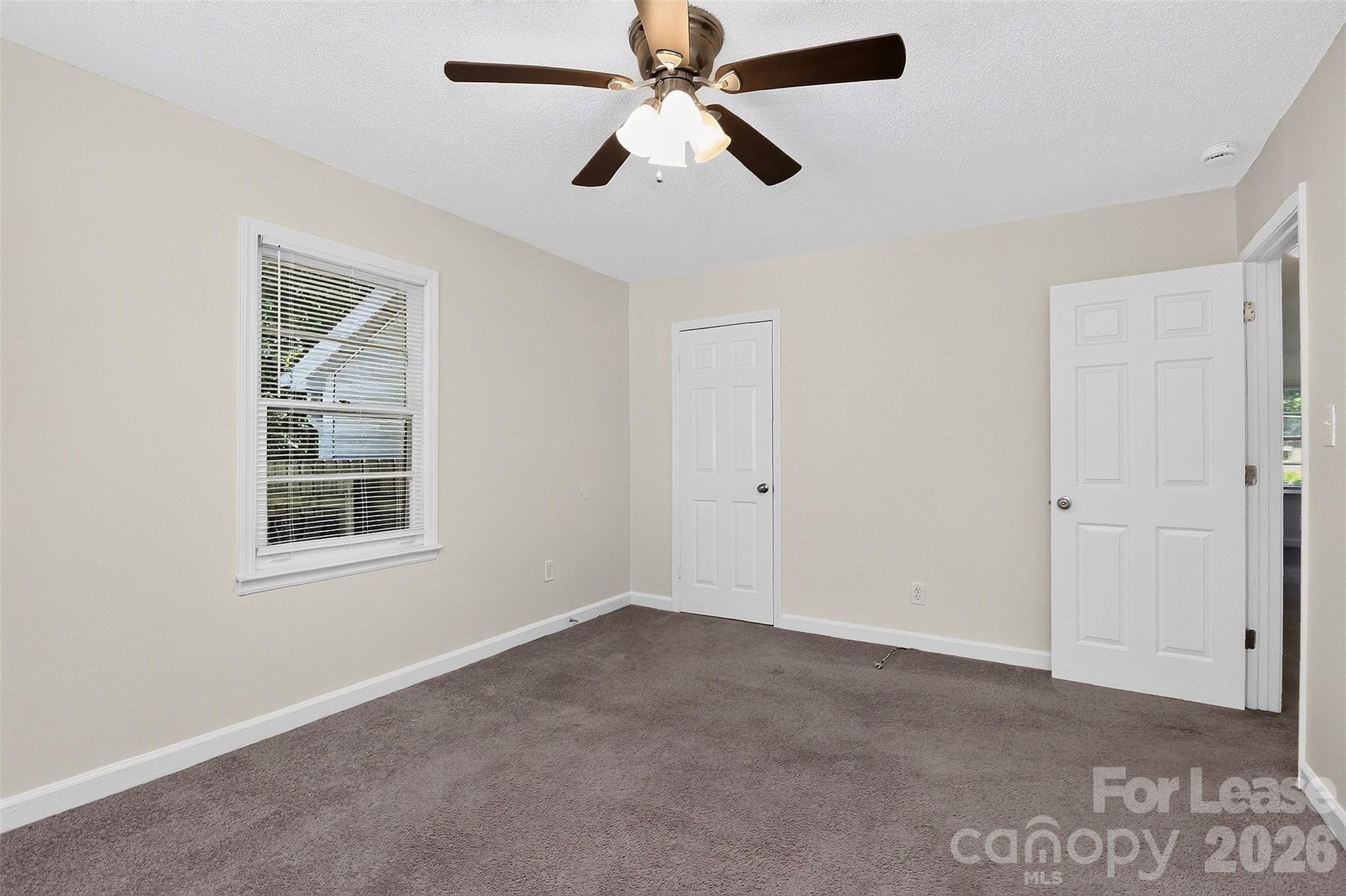 3942 Tillman Road Charlotte, NC 28208 - Photo 11 of 16 Gallery Image 11
