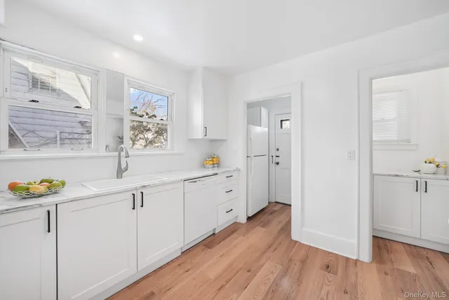 $675,000 | 137 Longview Avenue, White Plains, NY 10605