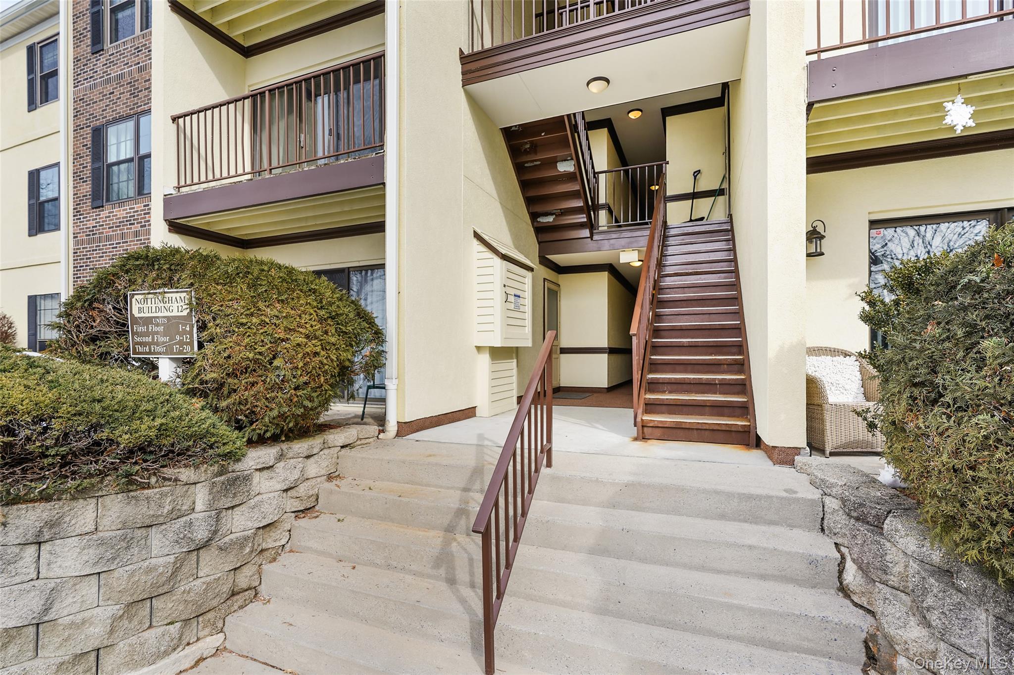4 Notingham Circle Peekskill, NY 10566 - Photo 15 of 17 Front entrance