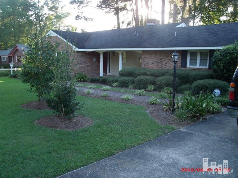 216 Country Club Road Whiteville, NC 28472 - Photo 1 of 24 Primary Photo