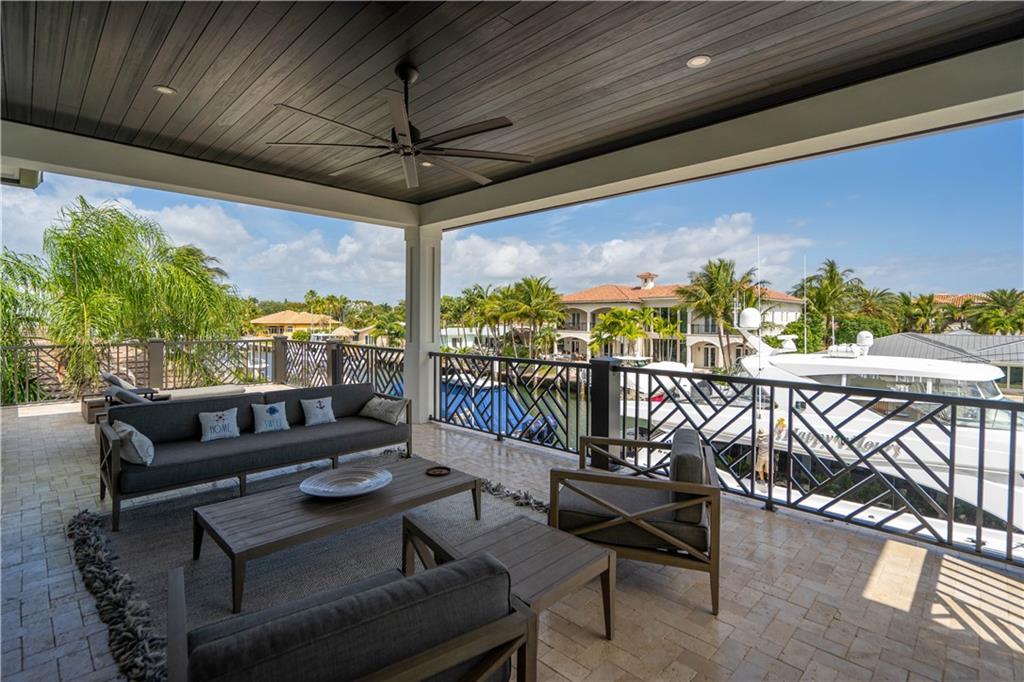 2349 Northeast 24th Street Lighthouse Point, FL 33064 - Photo 45 of 85