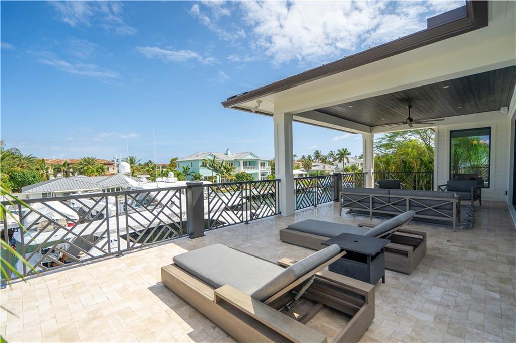 2349 Northeast 24th Street Lighthouse Point, FL 33064 - Photo 47 of 85