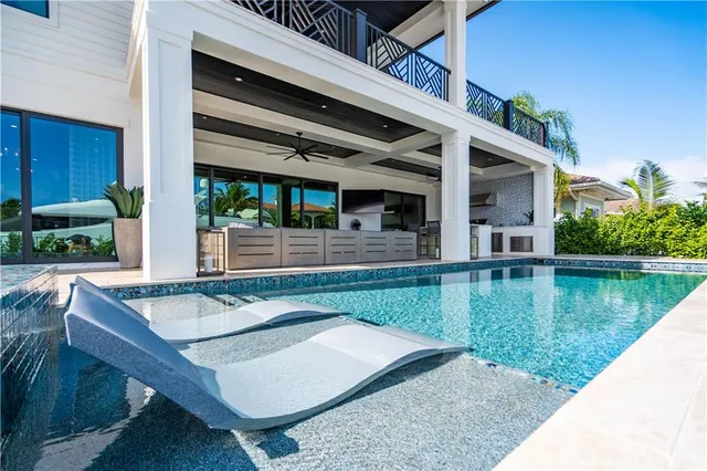 $5,475,000 | 2349 Northeast 24th Street, Lighthouse Point, FL 33064