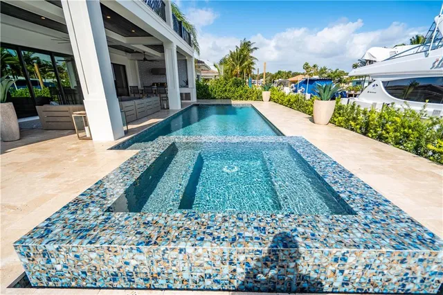 $5,475,000 | 2349 Northeast 24th Street, Lighthouse Point, FL 33064