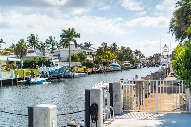 $5,475,000 | 2349 Northeast 24th Street, Lighthouse Point, FL 33064