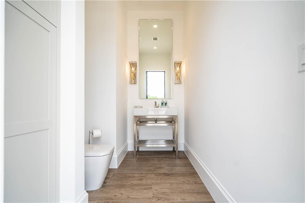 2349 Northeast 24th Street Lighthouse Point, FL 33064 - Photo 84 of 85