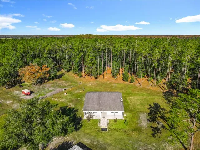 $848,000 | 6100 Winning Wood Trail, De Leon Springs, FL 32130