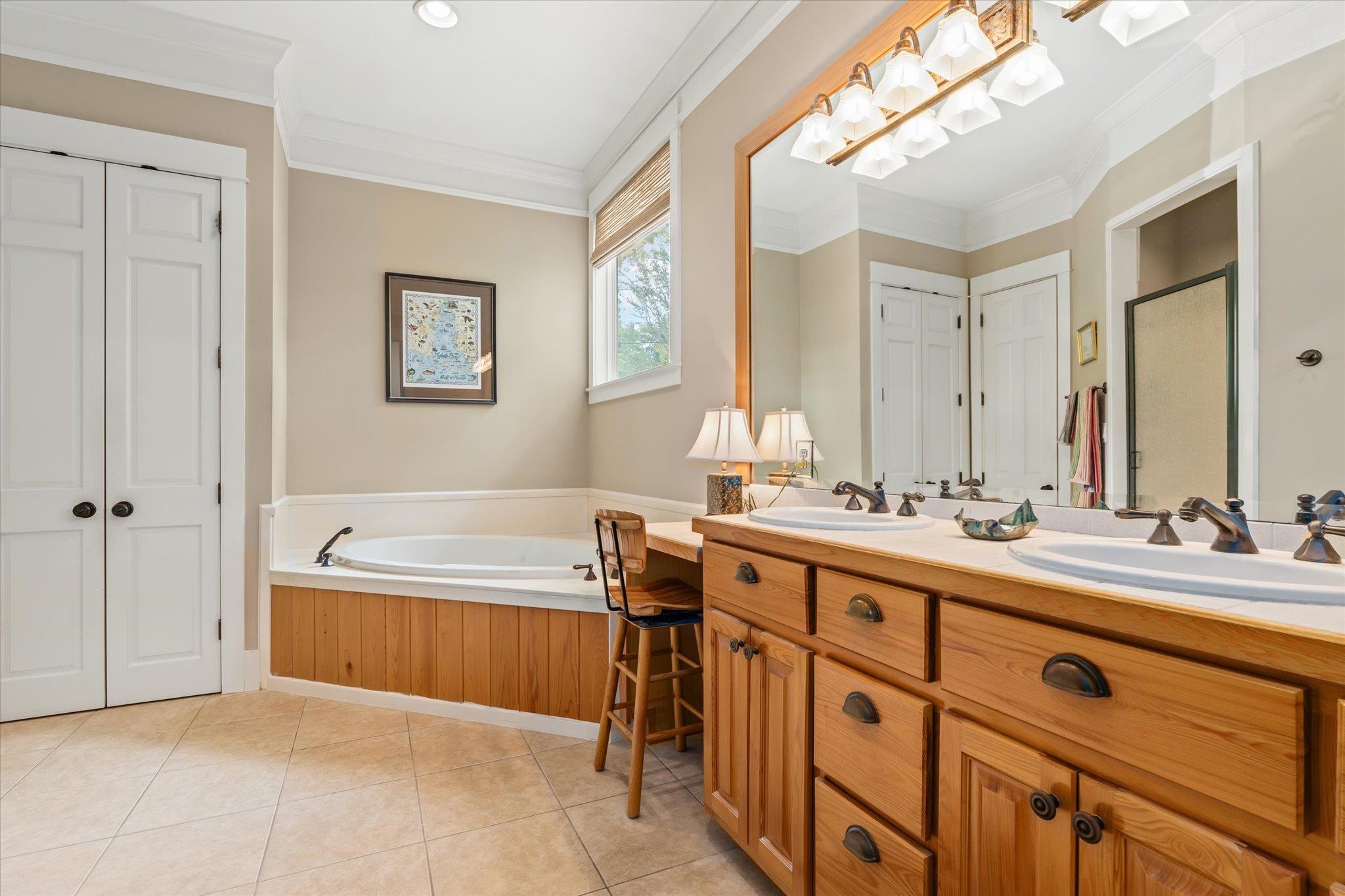 1419 6th Street Daphne, AL 36526 - Photo 17 of 30 Bathroom