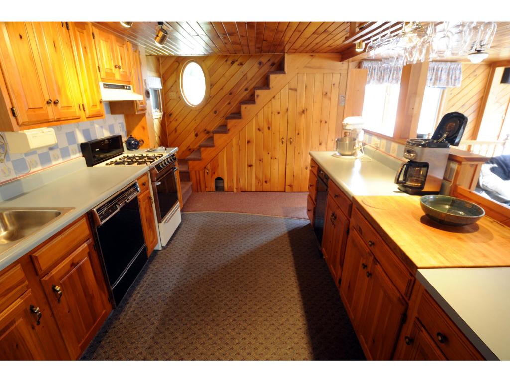 124 Hemlock Road Calais, VT 05650 - Photo 9 of 36