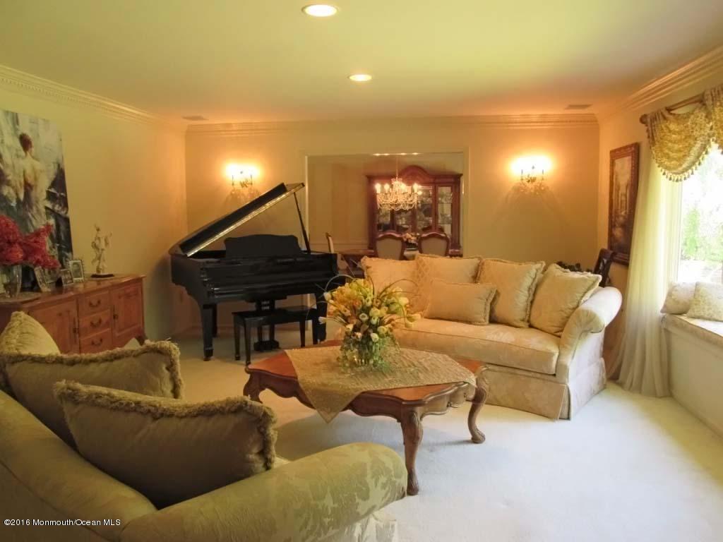 55 Creamery Road Colts Neck, NJ 07722 - Photo 8 of 24 Living Room