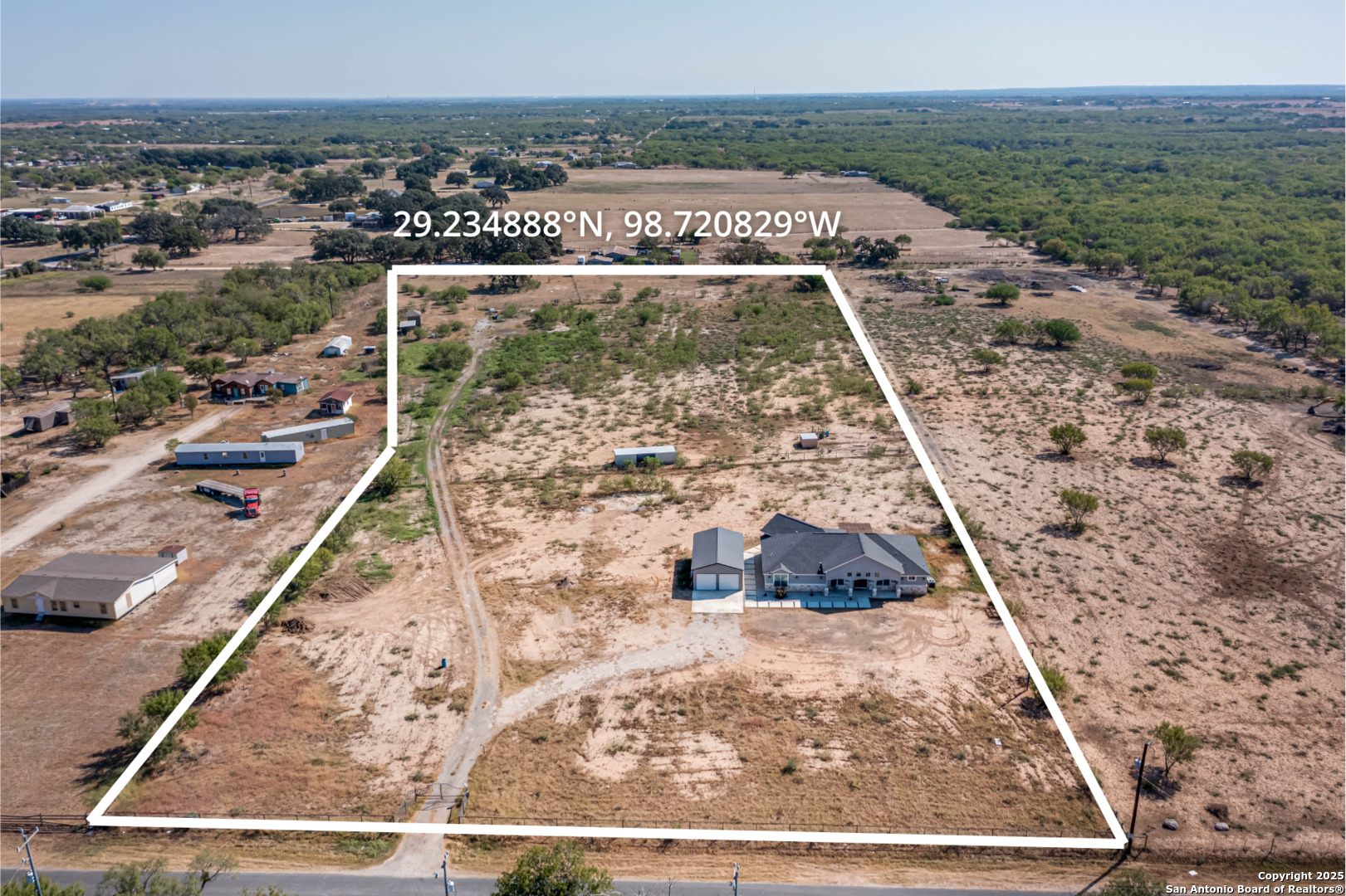 19146 Mc Connell Road Atascosa, TX 78002 - Photo 11 of 48