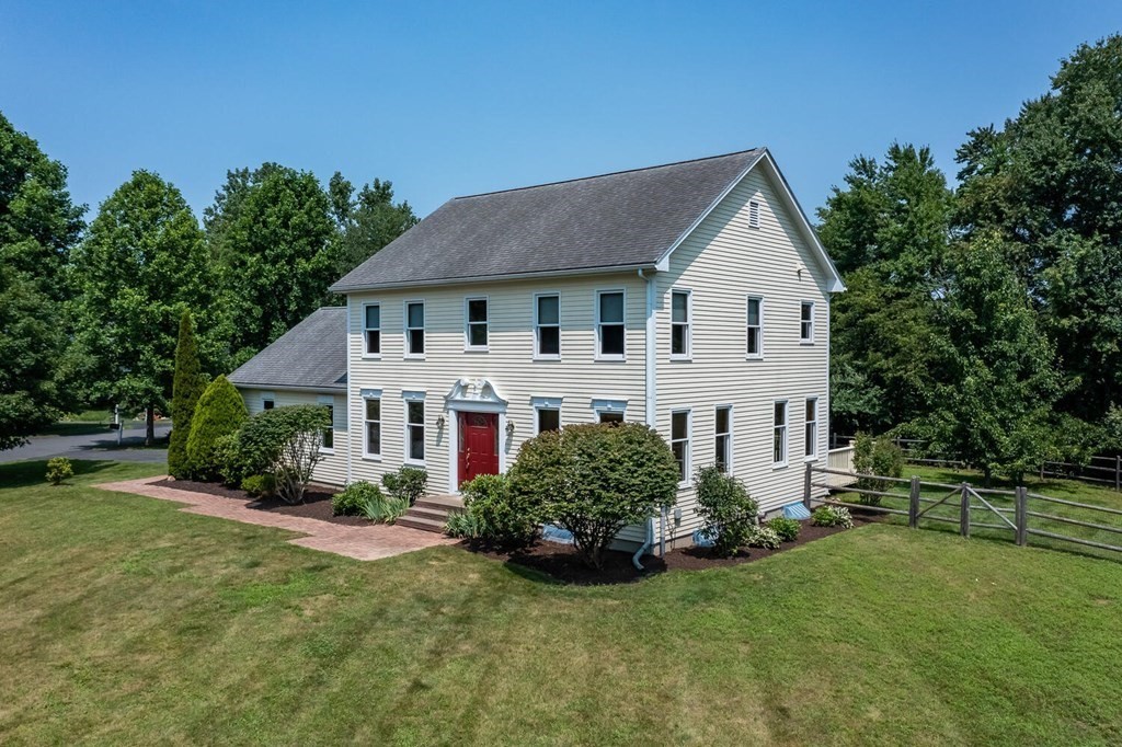 26 Hop Brook Road Amherst, MA 01002 - Photo 1 of 42 Gallery Image 1