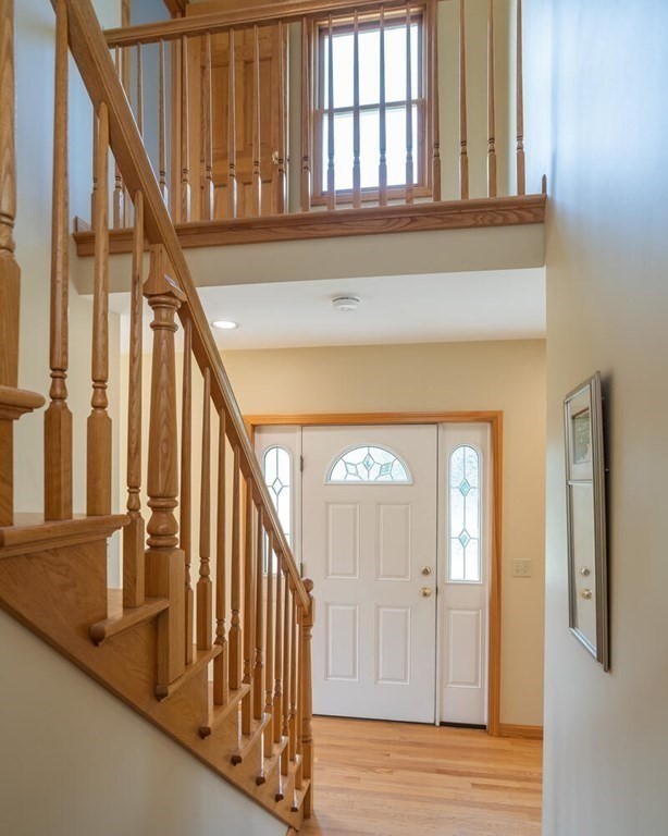 26 Hop Brook Road Amherst, MA 01002 - Photo 4 of 42 Gallery Image 4