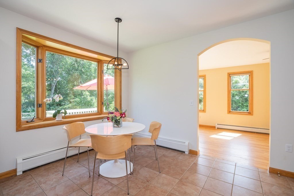 26 Hop Brook Road Amherst, MA 01002 - Photo 10 of 42 Gallery Image 10