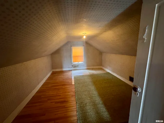 $68,900 | 727 East Jackson, Macomb, IL 61455