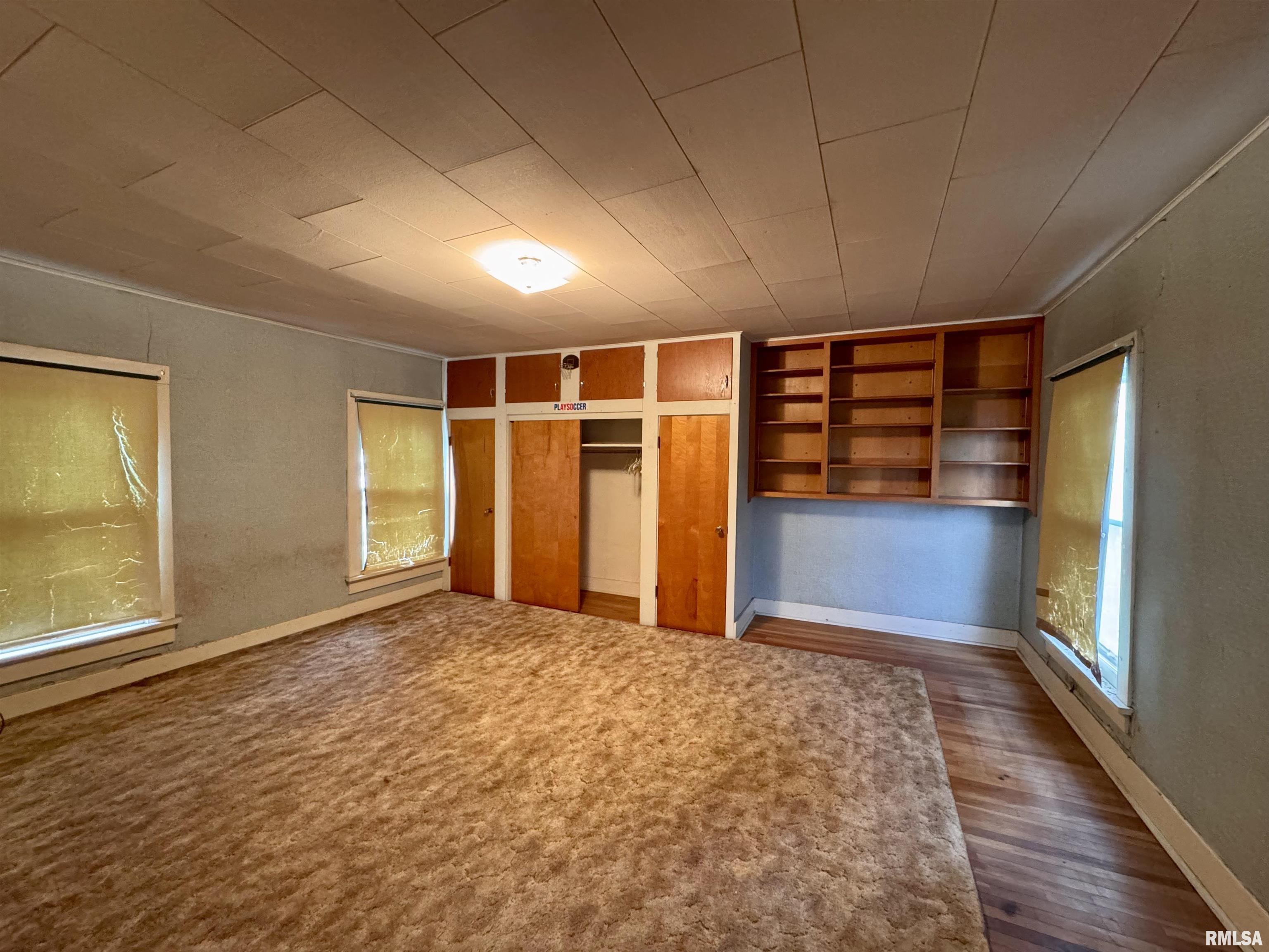 727 East Jackson Macomb, IL 61455 - Photo 19 of 34