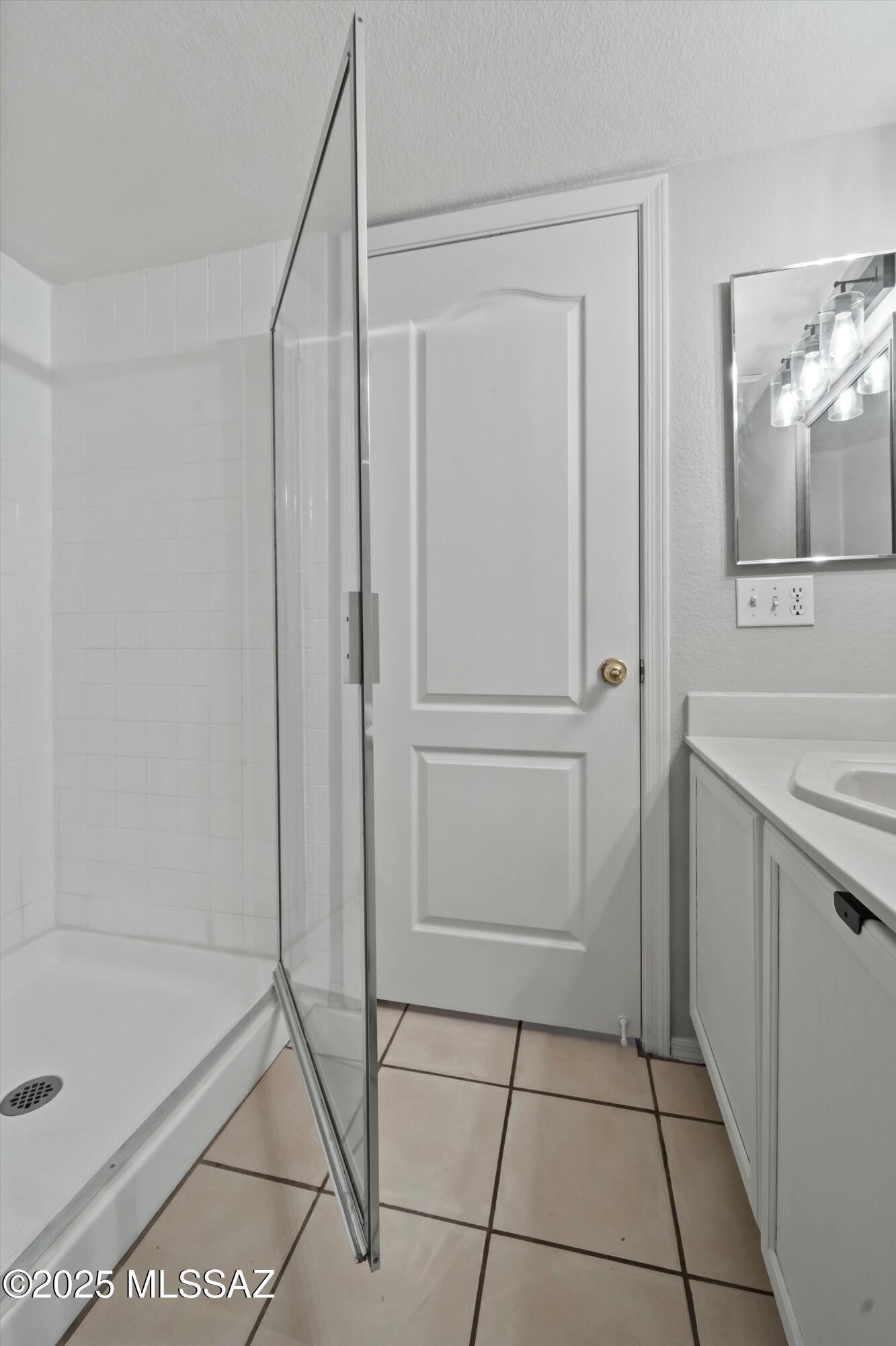 8768 North Maple Ridge Place Tucson, AZ 85743 - Photo 24 of 45 Gallery Image 24