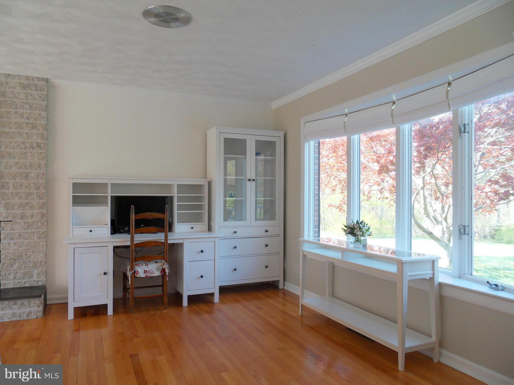 10615 Ward Road Dunkirk, MD 20754 - Photo 12 of 30 Family Room