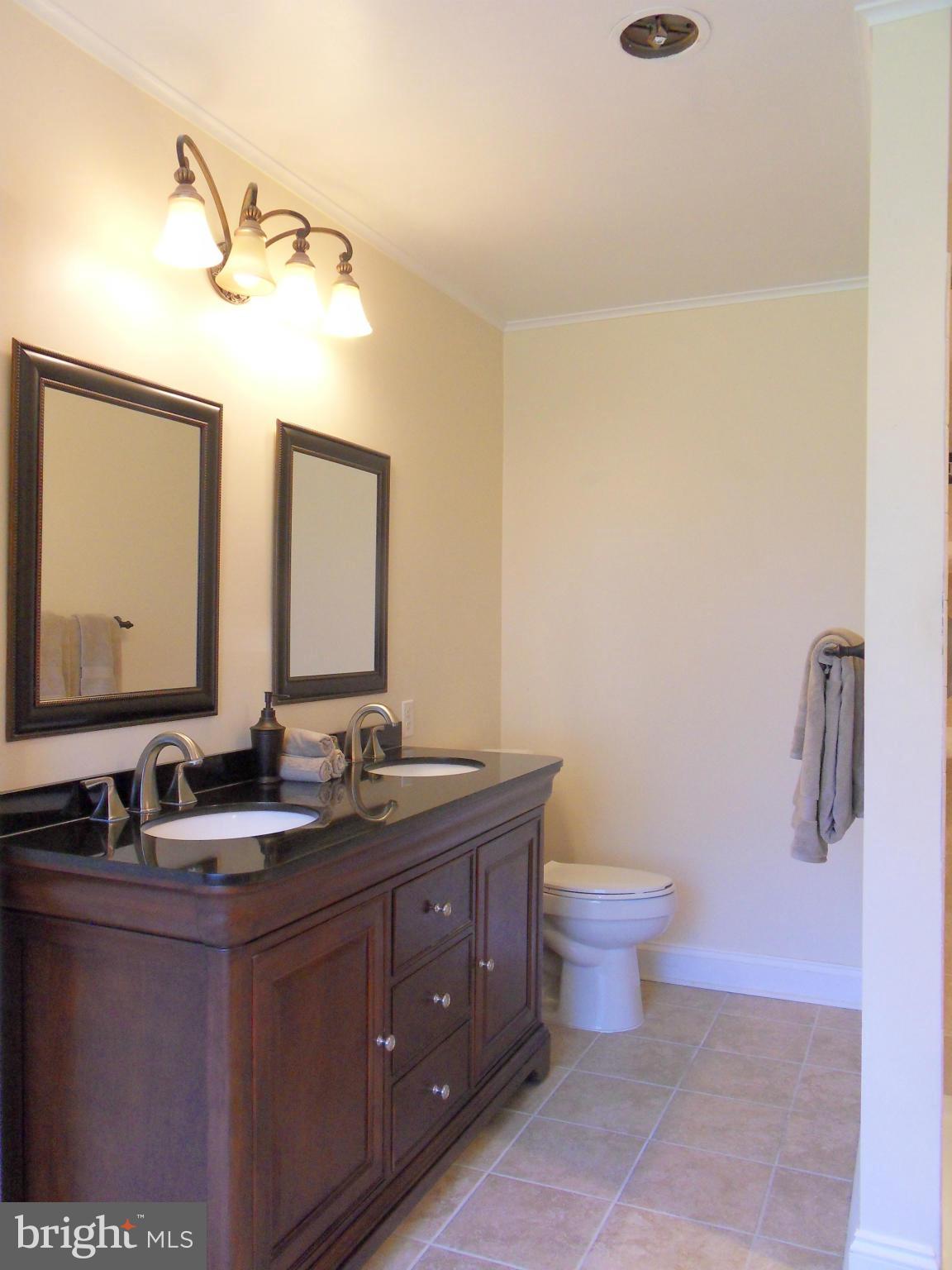 10615 Ward Road Dunkirk, MD 20754 - Photo 17 of 30 Bath (Master)