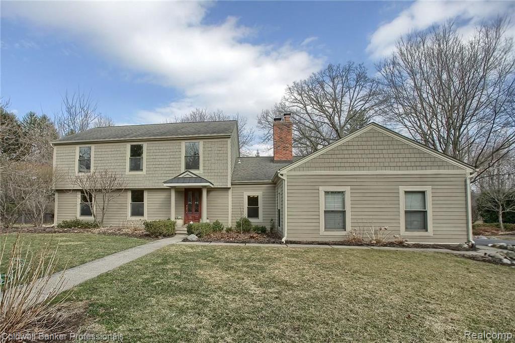 32320 Lahser Road Beverly Hills, MI 48025 - Photo 3 of 38