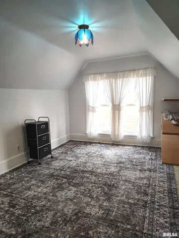 $139,900 | 458 West Pine Street, Canton, IL 61520