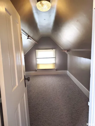 $139,900 | 458 West Pine Street, Canton, IL 61520