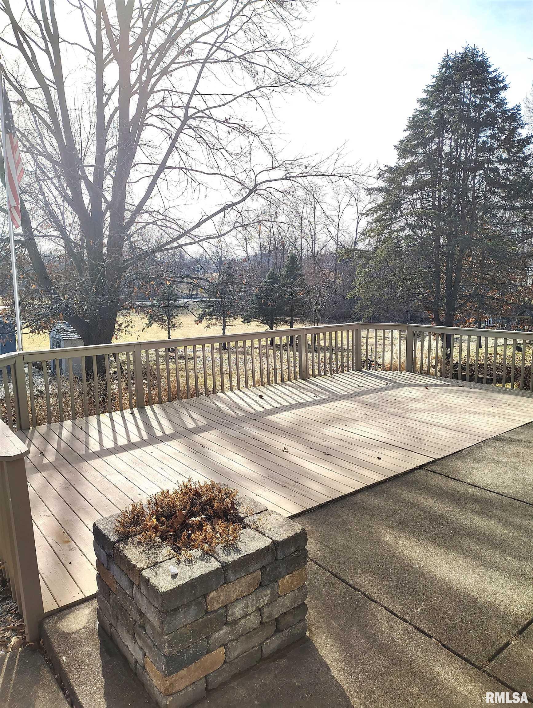 458 West Pine Street Canton, IL 61520 - Photo 27 of 35