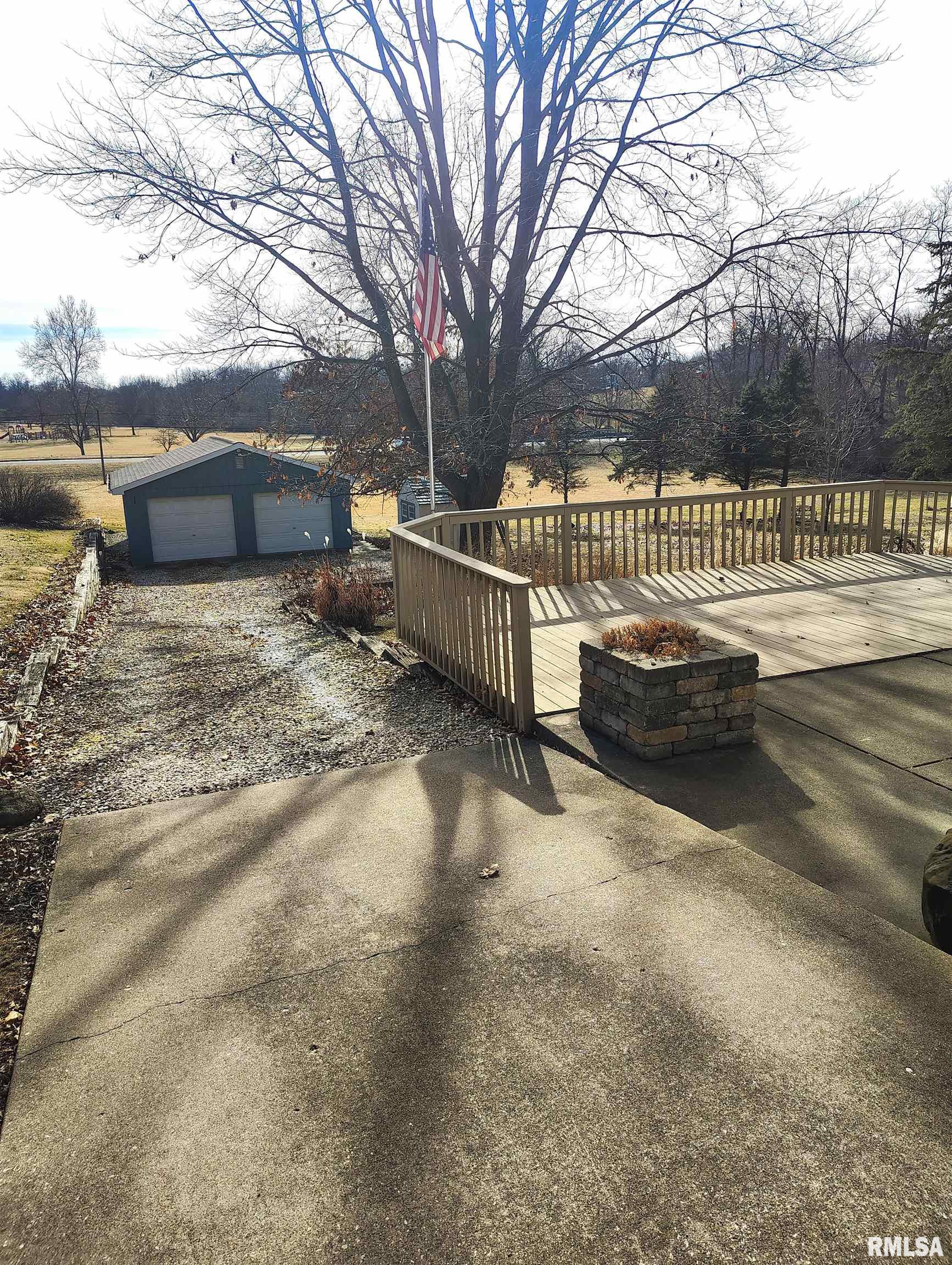 458 West Pine Street Canton, IL 61520 - Photo 30 of 35