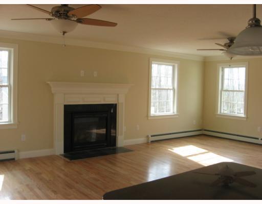38 Autumn Ridge Road Cumberland, ME 04021 - Photo 5 of 8 Living Room. Similar to new...