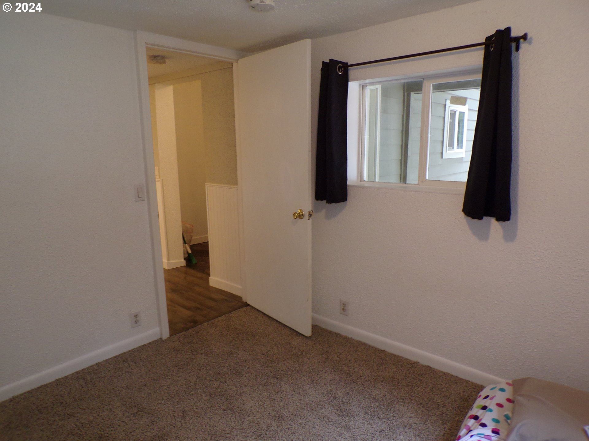 730 Forest Lane Cascade Locks, OR 97014 - Photo 25 of 43