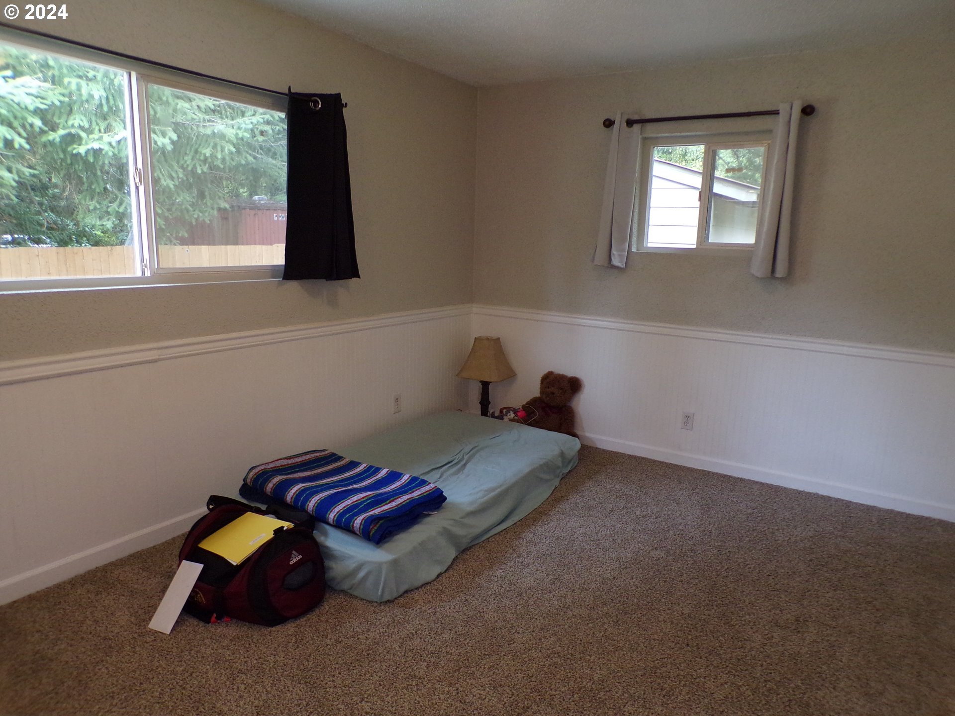 730 Forest Lane Cascade Locks, OR 97014 - Photo 8 of 43