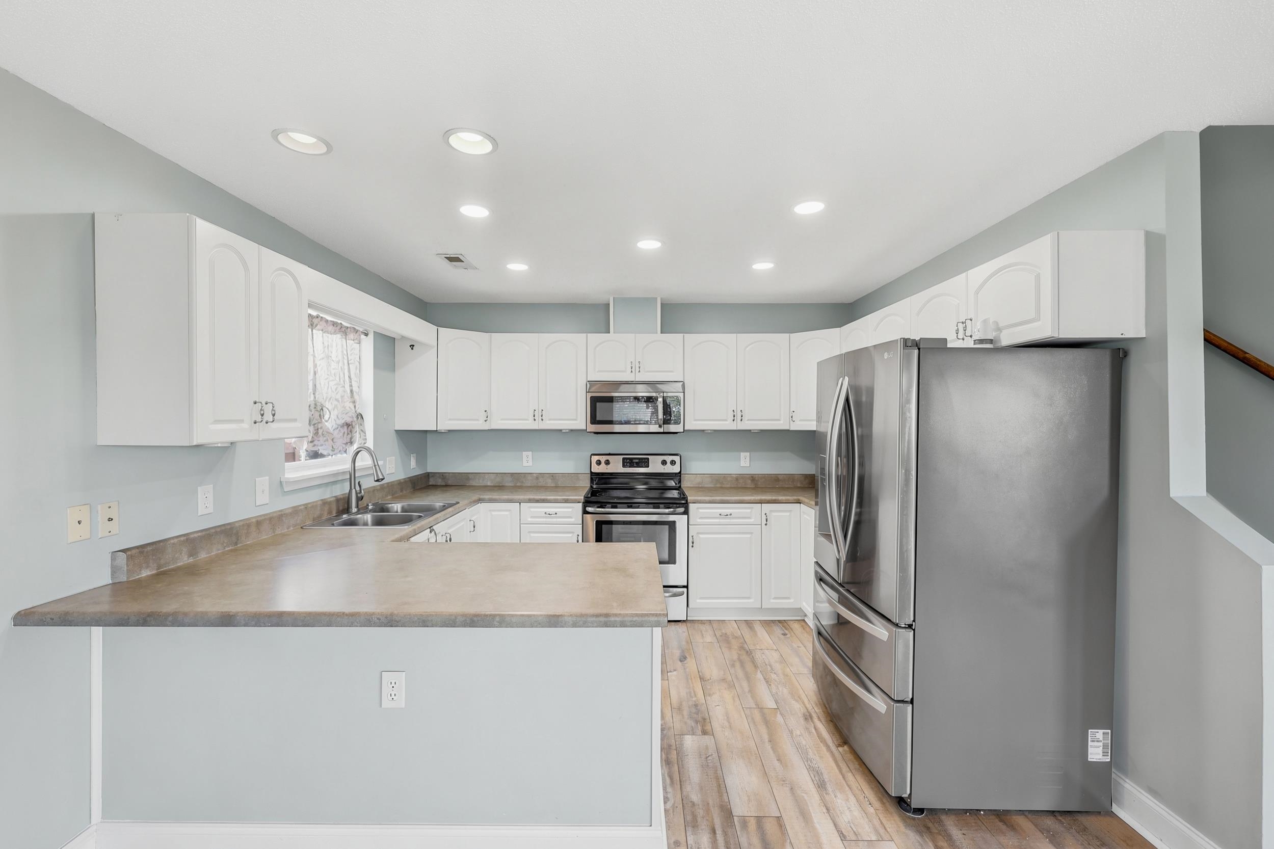 365 Marsh Place Murrells Inlet, SC 29576 - Photo 9 of 44