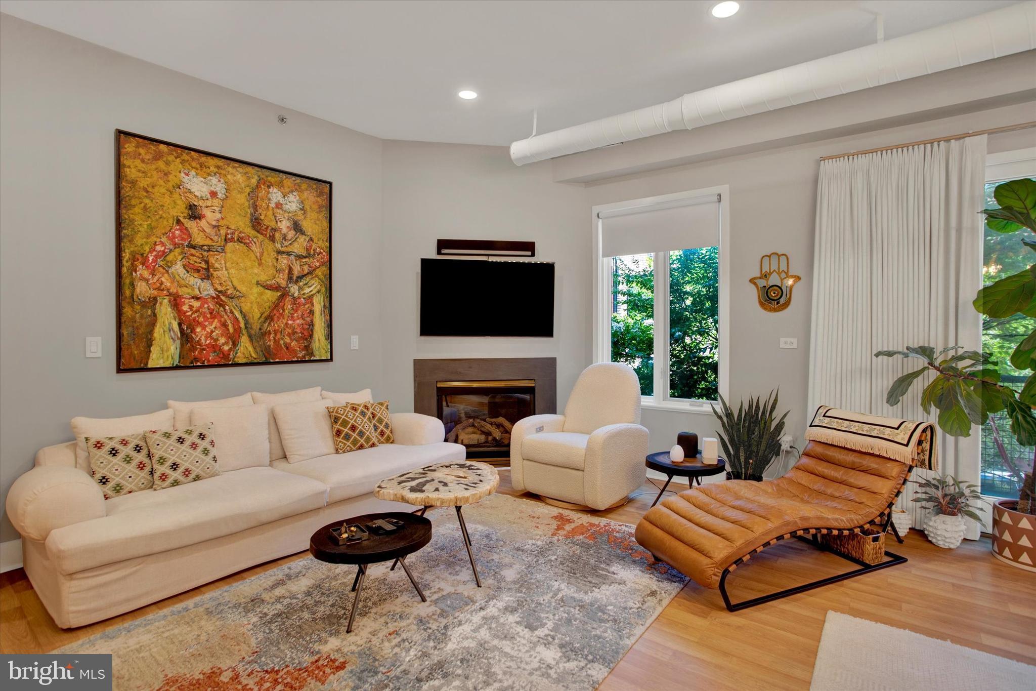 1700 Kalorama Road Northwest, Unit 203 Washington, DC 20009 - Photo 13 of 22