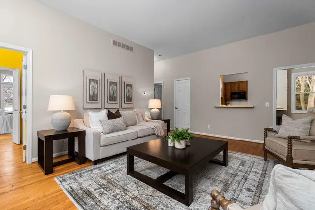 $620,000 | 5971 Creekview Court, Ann Arbor, MI 48108