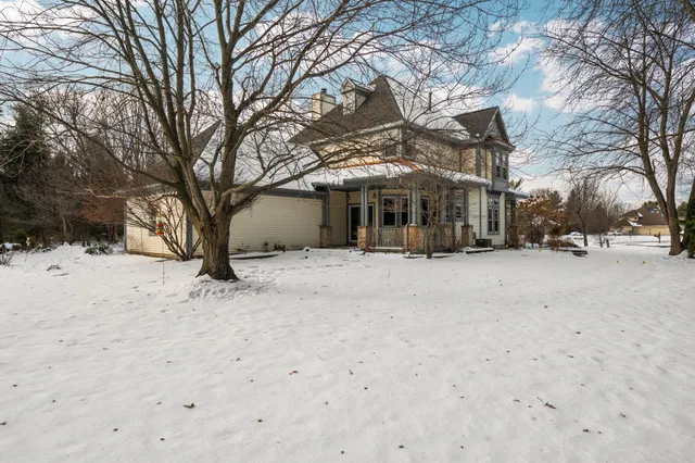 $620,000 | 5971 Creekview Court, Ann Arbor, MI 48108
