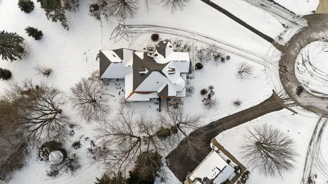 $620,000 | 5971 Creekview Court, Ann Arbor, MI 48108