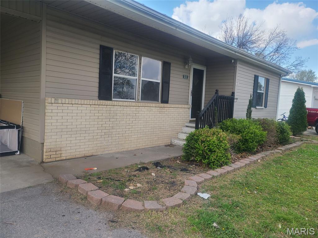 513 South Allen Street Bernie, MO 63822 - Photo 2 of 13