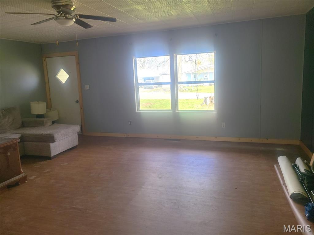 513 South Allen Street Bernie, MO 63822 - Photo 3 of 13