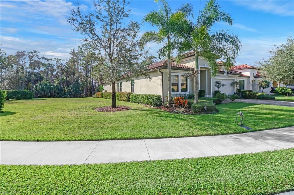 4435 Raffia Palm Circle Naples, FL 34119 - Photo 2 of 34 Gallery Image 2