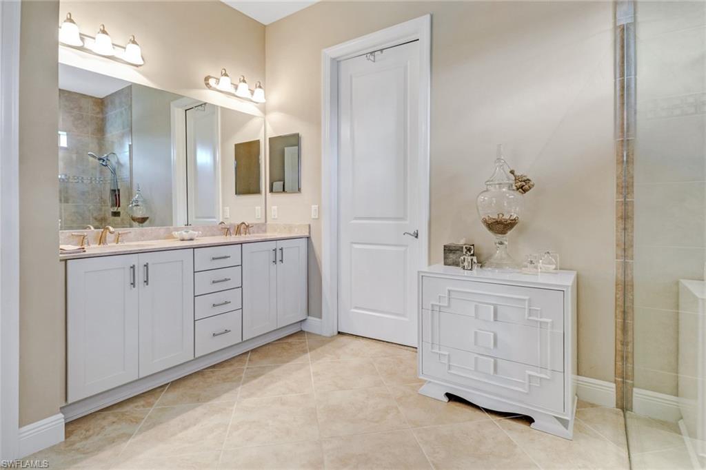 4435 Raffia Palm Circle Naples, FL 34119 - Photo 28 of 34 Gallery Image 28