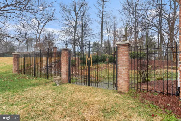$1,050,000 | 15300 Blue Willow Lane, Accokeek, MD 20607