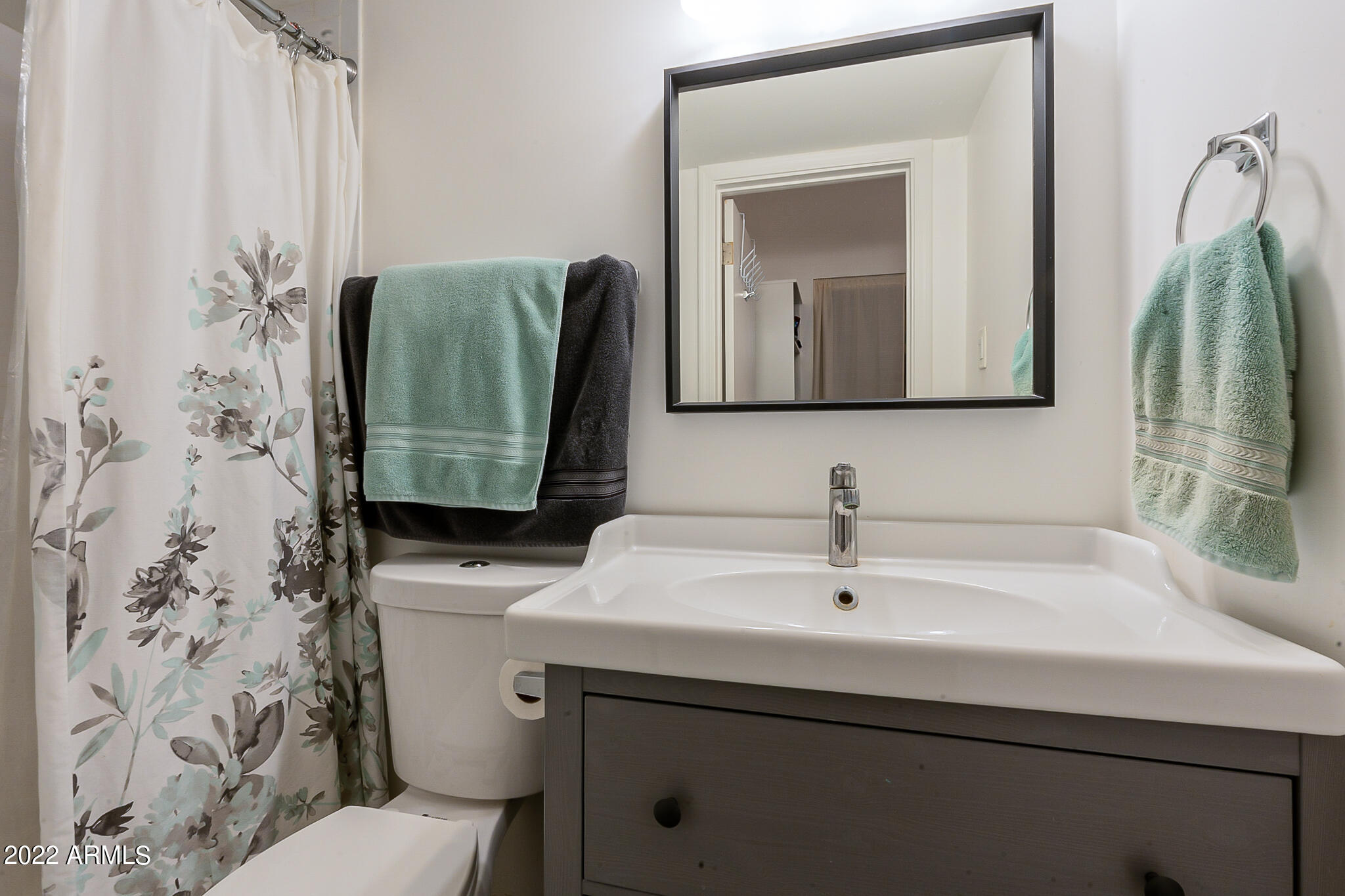 355 East Thomas Road, Unit B204 Phoenix, AZ 85012 - Photo 16 of 30 Thomas-21