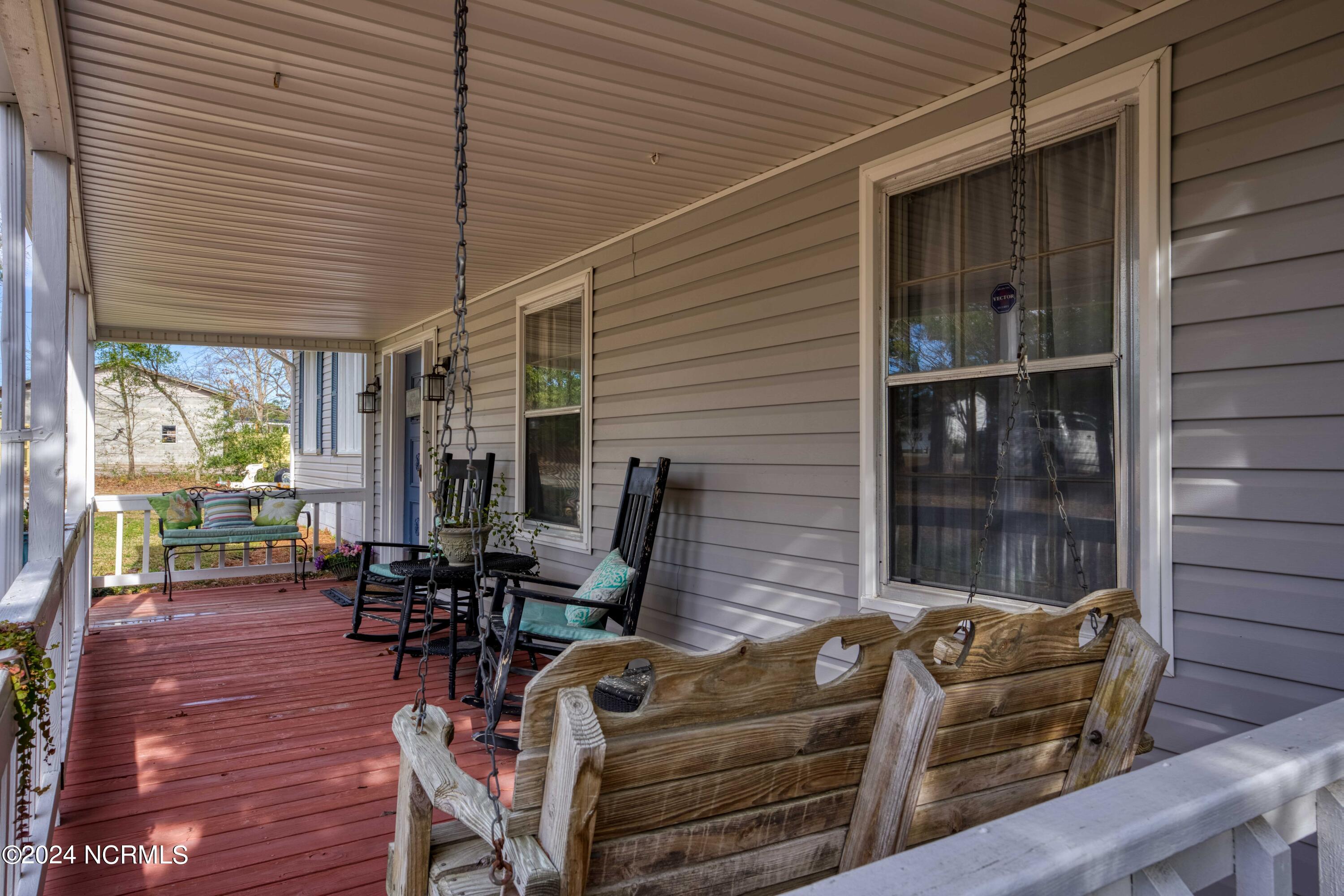 814 East Ocean Road Holly Ridge, NC 28445 - Photo 45 of 61 814 E Ocean - Interiors_58