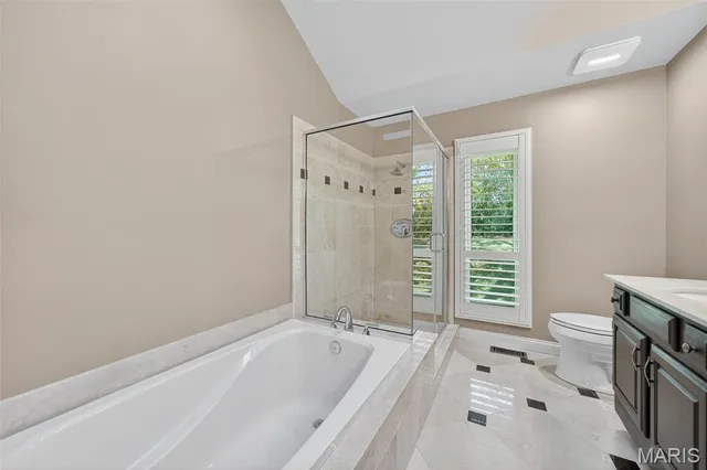 $675,000 | 1505 Timberbluff Court, Chesterfield, MO 63017