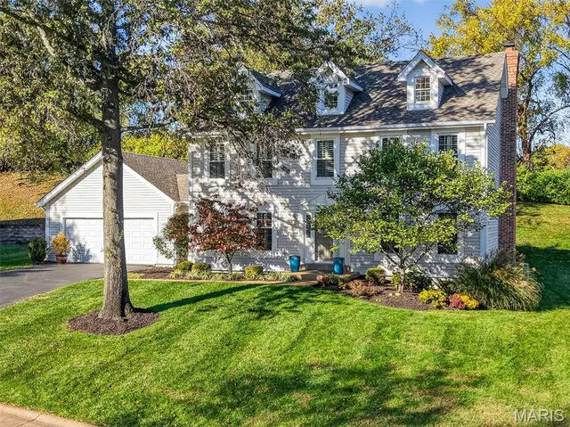 $675,000 | 1505 Timberbluff Court, Chesterfield, MO 63017