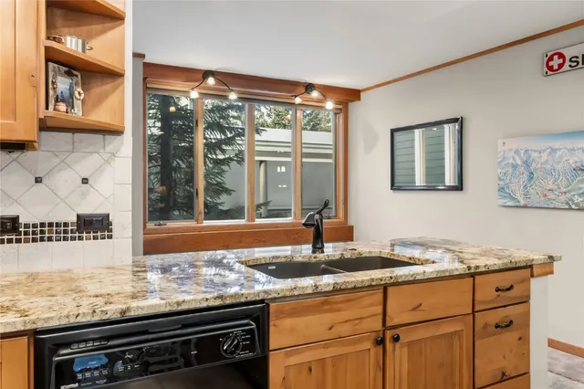 $800,000 | 21650 Highway 6, Unit 2089, Keystone, CO 80435