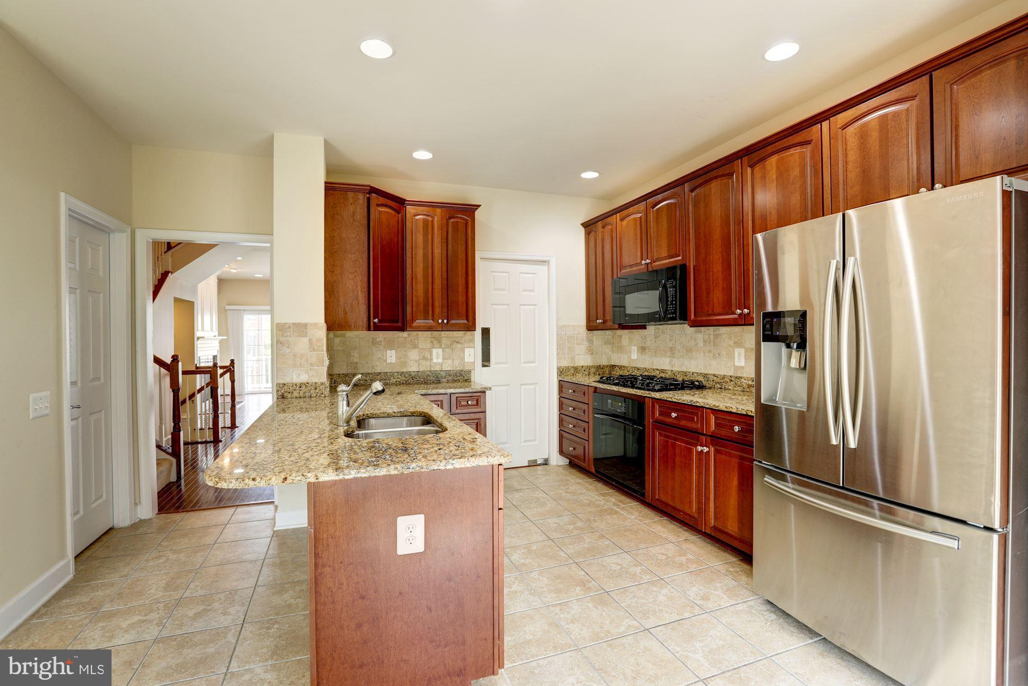 14580 Crossfield Way, Unit 89A Woodbridge, VA 22191 - Photo 17 of 35