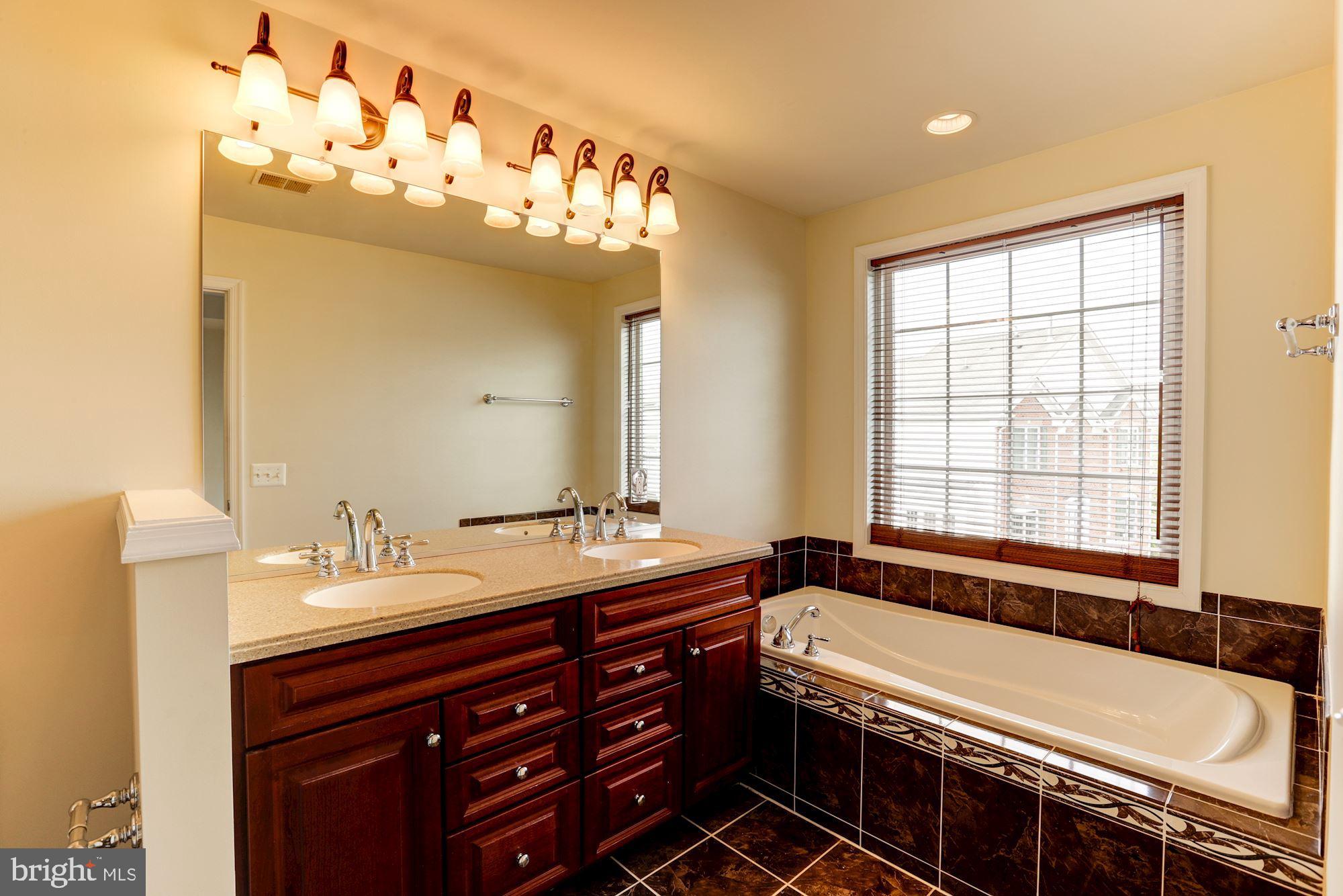 14580 Crossfield Way, Unit 89A Woodbridge, VA 22191 - Photo 23 of 35