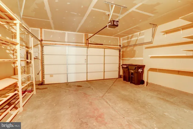 $2,800 | 14580 Crossfield Way, Unit 89A, Woodbridge, VA 22191